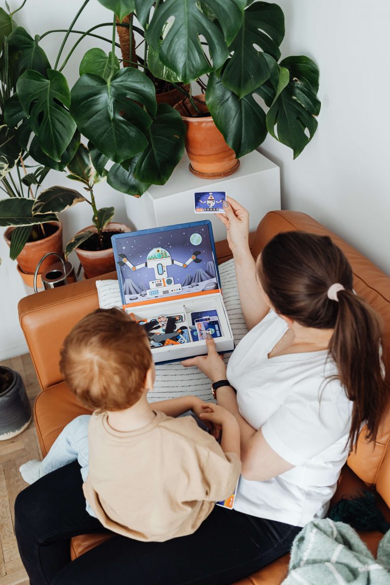 9 Best Indoor Plants for Busy Moms