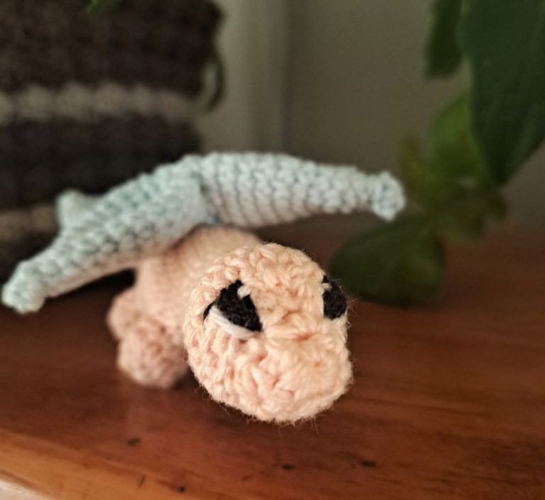 Free crochet dinosaur pattern